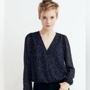 Madewell Lyric Wrap Top Medium in Sugar Dot Texture Blue
